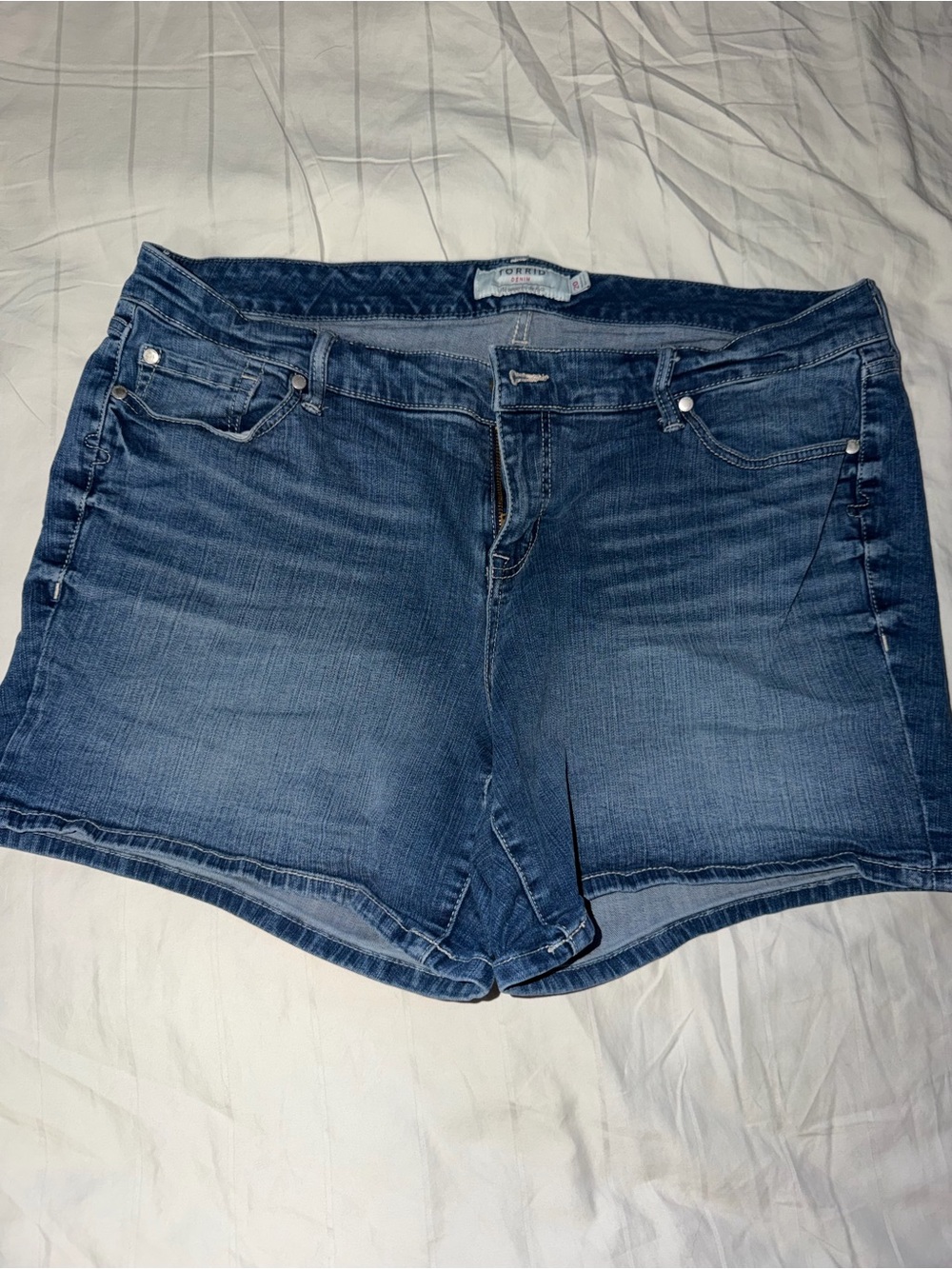 torrid Mid-Rise Faded Blue Denim Shorts